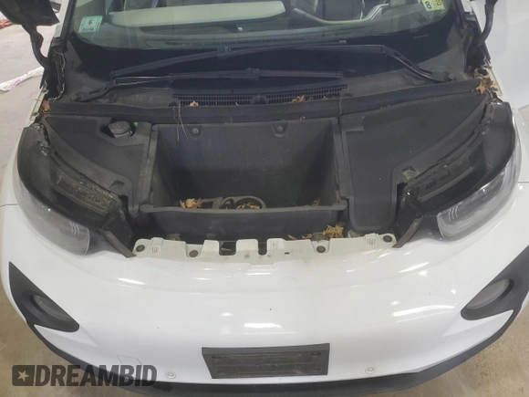 2014 BMW i3 with VIN WBY1Z4C57EV274944, listed as a Copart auction lot 57512435 with 102,073 mi miles and Clean title. Bid and sale history available at DreamBid. Image 11.