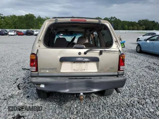 1999 Ford Explorer XLT with VIN 1FMZU32P7XUC32052, listed as a Copart auction lot 62865285 with 240,665 mi miles and Non repairable. Bid and sale history available at DreamBid. Image 6.