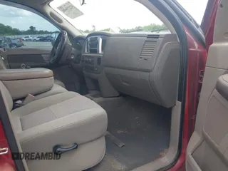 2008 Dodge 1500 SLT z VIN 3D7KR19D38G126652, wystawiony jako IAAI lot #42156444 z przebiegiem 212 884 mil mil oraz . Historia ofert i sprzedaży dostępna na DreamBid. Obrazek 5.
