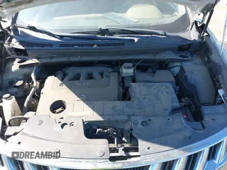 2009 Nissan Murano S with VIN JN8AZ18W79W210697, listed as a IAAI auction lot 42196159 with 172,435 mi miles and . Bid and sale history available at carsss.com. Image 10.