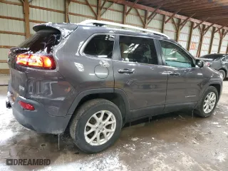 2016 Jeep Cherokee Latitude with VIN 1C4PJMCS3GW223656, listed as a Copart auction lot 47912335 with 0 mi miles and Clean Title. Bid and sale history available at carsss.com. Image 3.