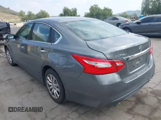 2016 Nissan Altima SR with VIN 1N4AL3AP4GC254415, listed as a IAAI auction lot 41905027 with 130,635 mi miles and . Bid and sale history available at DreamBid. Image 3.