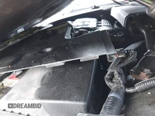 2010 Acura TL Technology z VIN 19UUA8F55AA018121, wystawiony jako IAAI lot #42389831 z przebiegiem Nie podano mil oraz . Historia ofert i sprzedaży dostępna na DreamBid. Obrazek 10.