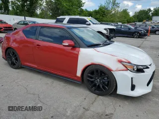 2016 Scion tC z VIN JTKJF5C79GJ025565, wystawiony jako Copart lot #58747815 z przebiegiem 89 174 mil mil oraz Szkody całkowita. Historia ofert i sprzedaży dostępna na DreamBid. Obrazek 4.