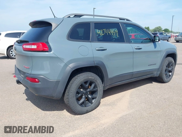 2015 Jeep Cherokee Trailhawk с VIN 1C4PJMBS7FW569497, выставлен на аукционе IAAI как лот 42744459 с пробегом 177 265 миль миль и . История ставок и продаж доступна на DreamBid. Изображение 4.
