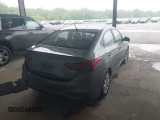 2020 Hyundai Accent SE z VIN 3KPC24A69LE107139, wystawiony jako IAAI lot #42256857 z przebiegiem 107 940 mil mil oraz . Historia ofert i sprzedaży dostępna na DreamBid. Obrazek 4.