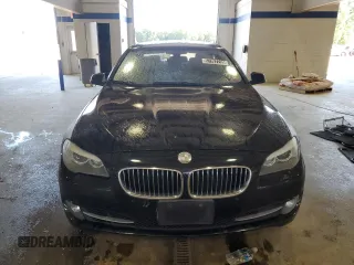 2013 BMW 5 Series 528i xDrive with VIN WBAXH5C51DD112846, listed as a Copart auction lot 57757235 with 119,511 mi miles and Clean title. Bid and sale history available at DreamBid. Image 5.