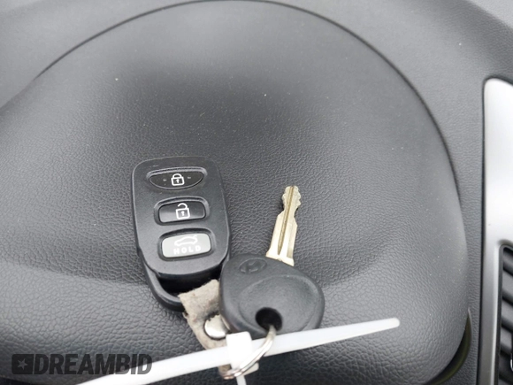 2015 Hyundai Elantra SE с VIN 5NPDH4AEXFH554928, выставлен на аукционе IAAI как лот 42092809 с пробегом 181 422 миль миль и . История ставок и продаж доступна на DreamBid. Изображение 11.