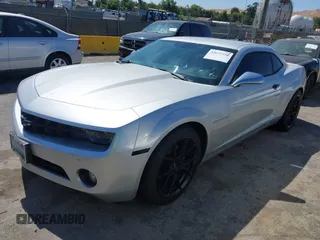 2011 Chevrolet Camaro 1LT with VIN 2G1FB1ED0B9199638, listed as a IAAI auction lot 42677358 with 106,128 mi miles and . Bid and sale history available at DreamBid. Image 17.