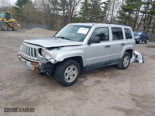 2011 Jeep Patriot Latitude with VIN 1J4NT1GA3BD165919, listed as a IAAI auction lot 42020028 with 175,117 mi miles. Bid and sale history available at carsss.com. Image 2.