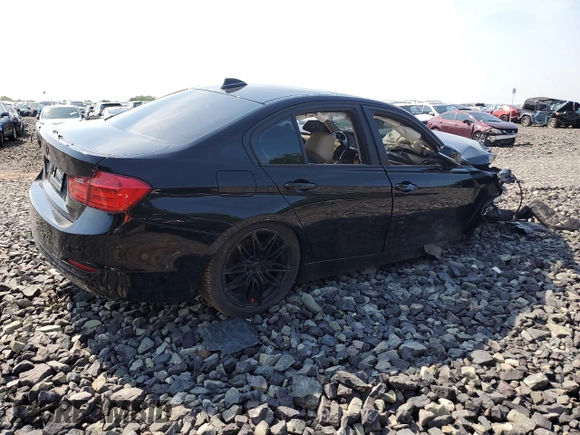 2013 BMW 3 Series 328i xDrive with VIN WBA3B5C56DF596713, listed as a Copart auction lot 60569135 with Not provided miles and Salvage title. Bid and sale history available at DreamBid. Image 3.