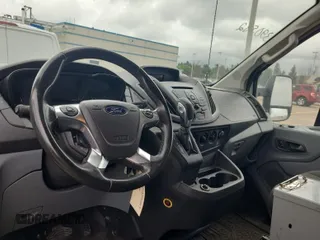 2018 Ford Transit с VIN 1FTYR1YG3JKB52229, выставлен на аукционе IAAI как лот 42720872 с пробегом 119 639 миль миль и . История ставок и продаж доступна на DreamBid. Изображение 18.