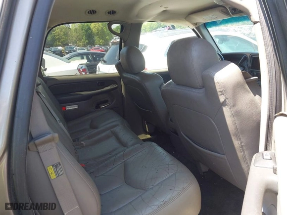 2003 GMC Yukon SLT with VIN 1GKEC13Z23R141573, listed as a IAAI auction lot 41872751 with 1 mi miles. Bid and sale history available at carsss.com. Image 8.