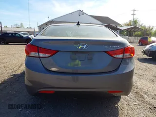 2012 Hyundai Elantra Limited z VIN 5NPDH4AE2CH126783, wystawiony jako IAAI lot #42082900 z przebiegiem 194 430 mil mil oraz . Historia ofert i sprzedaży dostępna na DreamBid. Obrazek 17.
