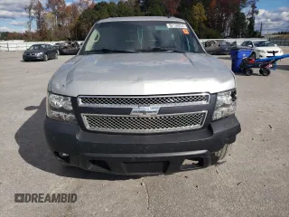 2010 Chevrolet Avalanche LT with VIN 3GNNCFE07AG243365, listed as a Copart auction lot 82130204 with 304,692 mi miles and Salvage Title. Bid and sale history available at carsss.com. Image 5.