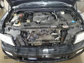 2010 Infiniti QX56 with VIN 5N3ZA0NE4AN903946, listed as a Copart auction lot 60535685 with 204,634 mi miles and Salvage title. Bid and sale history available at DreamBid. Image 12.