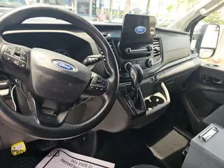 2020 Ford Transit z VIN 1FTBR1YG6LKA32420, wystawiony jako IAAI lot #42786972 z przebiegiem 45 104 mil mil oraz . Historia ofert i sprzedaży dostępna na DreamBid. Obrazek 10.