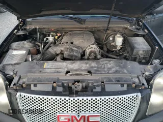 2008 GMC Yukon SLT w/4SB with VIN 1GKFC13J18R140842, listed as a Copart auction lot 77645294 with 176,626 mi miles and Salvage Title. Bid and sale history available at carsss.com. Image 12.