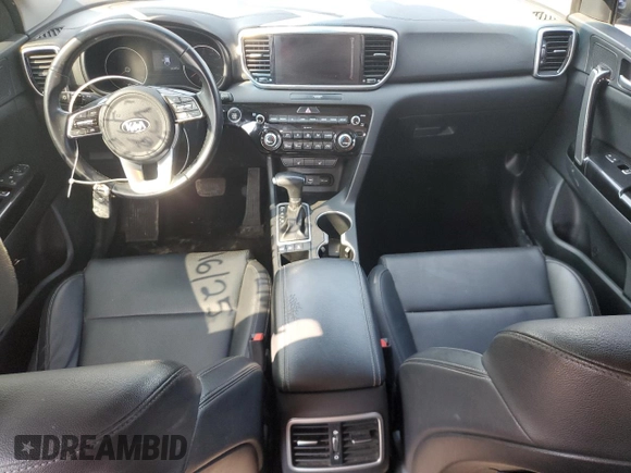 2021 Kia Sportage EX z VIN KNDPNCACXM7873312, wystawiony jako Copart lot #59749665 z przebiegiem 131 347 mil mil oraz Czysty tytuł • Clean title. Historia ofert i sprzedaży dostępna na DreamBid. Obrazek 8.