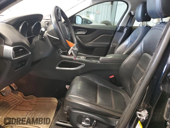 2019 Jaguar F-Pace 25t Prestige z VIN SADCK2GX0KA395143, wystawiony jako Copart lot #54383065 z przebiegiem 153 710 mil mil oraz Szkoda całkowita • Salvage title. Historia ofert i sprzedaży dostępna na DreamBid. Obrazek 7.