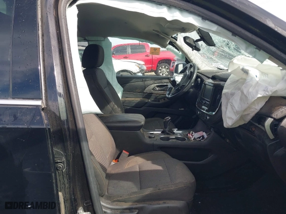 2018 Chevrolet Traverse LT Cloth with VIN 1GNERGKW5JJ210019, listed as a IAAI auction lot 41808205 with 1 mi miles. Bid and sale history available at carsss.com. Image 5.