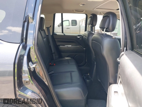2016 Jeep Compass High Altitude Edition with VIN 1C4NJCEA3GD536062, listed as a IAAI auction lot 39685307 with 90,247 mi miles. Bid and sale history available at carsss.com. Image 8.