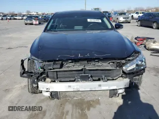 2020 Genesis G70 2.0T с VIN KMTG34LA5LU053373, выставлен на аукционе Copart как лот 42152495 с пробегом 59 701 миль миль и Списание • Salvage title. История ставок и продаж доступна на DreamBid. Изображение 5.