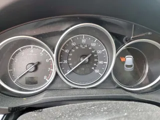 2018 Mazda CX-5 Touring z VIN JM3KFACM0J0469433, wystawiony jako Copart lot #54349955 z przebiegiem Nie podano mil oraz Szkoda całkowita • Salvage title. Historia ofert i sprzedaży dostępna na DreamBid. Obrazek 9.