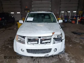 2006 Suzuki Grand Vitara Luxury with VIN JS3TD947764101438, listed as a IAAI auction lot 41610148 with 172,483 mi miles and . Bid and sale history available at DreamBid. Image 13.