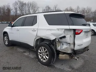 2019 Chevrolet Traverse LT Cloth with VIN 1GNERGKW0KJ221320, listed as a IAAI auction lot 41827836 with 151,893 mi miles. Bid and sale history available at carsss.com. Image 6.