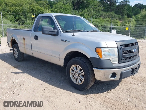 2013 Ford F-150 XL z VIN 1FTPF1CF9DKD22620, wystawiony jako IAAI lot #42660792 z przebiegiem 239 002 mil mil oraz . Historia ofert i sprzedaży dostępna na DreamBid. Obrazek 1.