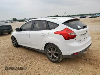 2014 Ford Focus SE z VIN 1FADP3K24EL187042, wystawiony jako Copart lot #57636395 z przebiegiem 105 918 mil mil oraz Szkoda całkowita • Salvage title. Historia ofert i sprzedaży dostępna na DreamBid. Obrazek 2.