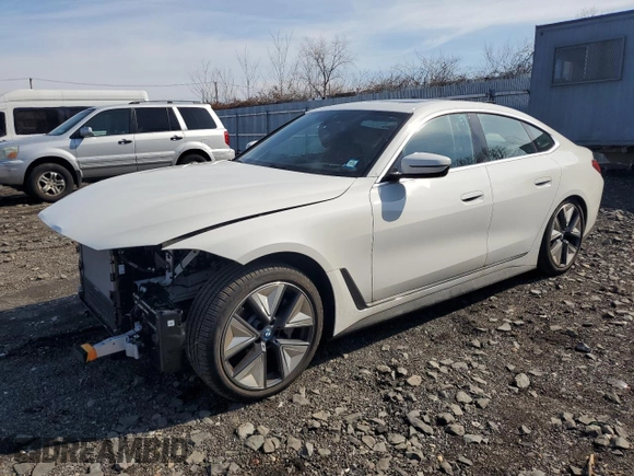 2024 BMW i4 xDrive40 z VIN WBY83FB06RFS94880, wystawiony jako Copart lot #45084805 z przebiegiem 7 053 mil mil oraz Szkoda całkowita • Salvage title. Historia ofert i sprzedaży dostępna na DreamBid. Obrazek 1.