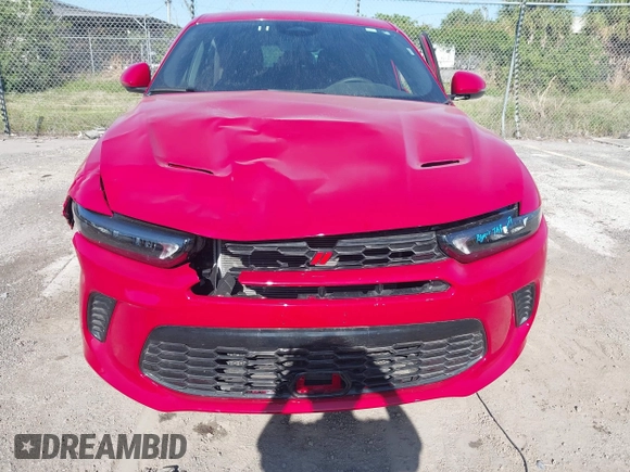 2024 Dodge Hornet R/T with VIN ZACPDFCW9R3A27668, listed as a IAAI auction lot 41966433 with 27,422 mi miles and . Bid and sale history available at DreamBid. Image 18.