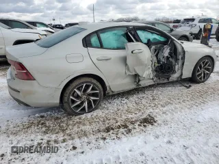 2019 Volvo S60 Momentum with VIN 7JRA22TK8KG004025, listed as a Copart auction lot 83579094 with 79,385 mi miles and Salvage Title. Bid and sale history available at carsss.com. Image 3.
