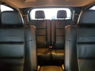 2017 Dodge Durango Citadel Anodized Platinum with VIN 1C4RDHEG8HC748327, listed as a Copart auction lot 39654524 with 137,966 mi miles and . Bid and sale history available at DreamBid. Image 10.