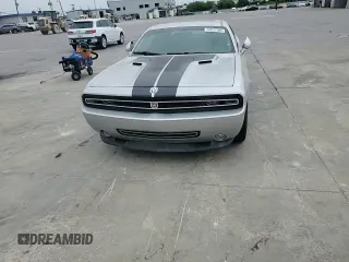2010 Dodge Challenger SRT-8 with VIN 2B3CJ7DW4AH161290, listed as a Copart auction lot 53577565 with 41,803 mi miles and Salvage title. Bid and sale history available at DreamBid. Image 13.