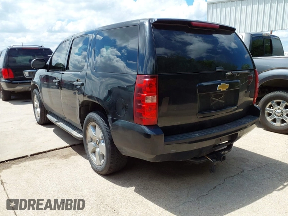 2013 Chevrolet Tahoe Commercial with VIN 1GNLC2E09DR286027, listed as a IAAI auction lot 42229760 with 203,474 mi miles and . Bid and sale history available at DreamBid. Image 3.