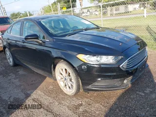 2017 Ford Fusion SE z VIN 3FA6P0HD4HR179674, wystawiony jako IAAI lot #42221747 z przebiegiem Nie podano mil oraz . Historia ofert i sprzedaży dostępna na DreamBid. Obrazek 1.