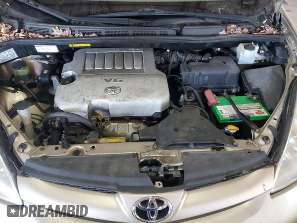2010 Toyota Sienna CE with VIN 5TDKK4CC3AS331556, listed as a Copart auction lot 46590115 with 151,835 mi miles and Salvage Title. Bid and sale history available at DreamBid. Image 12.