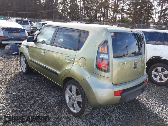 2010 Kia Soul + with VIN KNDJT2A24A7049671, listed as a IAAI auction lot 41736087 with 144,524 mi miles. Bid and sale history available at carsss.com. Image 3.