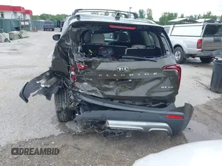 2020 Kia Telluride SX with VIN 5XYP5DHC8LG079664, listed as a IAAI auction lot 42222352 with 98,348 mi miles and . Bid and sale history available at DreamBid. Image 17.