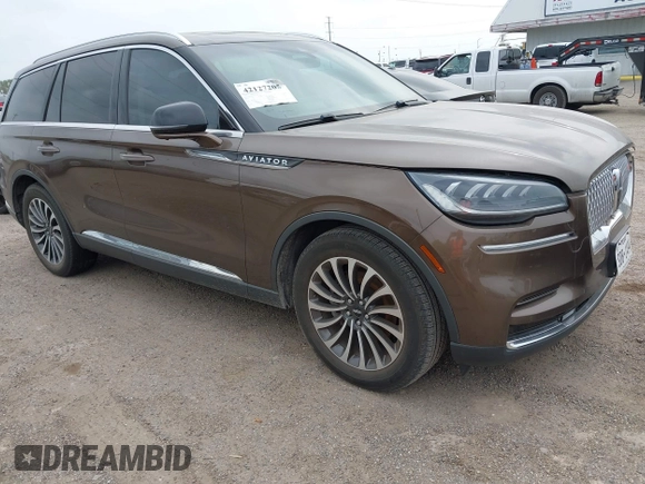 2022 Lincoln Aviator Reserve z VIN 5LM5J7WC7NGL17505, wystawiony jako IAAI lot #42127205 z przebiegiem 35 018 mil mil oraz . Historia ofert i sprzedaży dostępna na DreamBid. Obrazek 1.