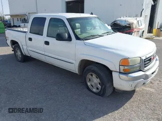 2006 GMC Sierra 1500 SLT with VIN 2GTEK13Z461260138, listed as a IAAI auction lot 41905141 with 382,152 mi miles and . Bid and sale history available at carsss.com. Image 1.