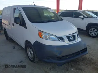 2016 Nissan NV200 S with VIN 3N6CM0KN2GK693003, listed as a IAAI auction lot 41807204 with 132,868 mi miles. Bid and sale history available at carsss.com. Image 1.