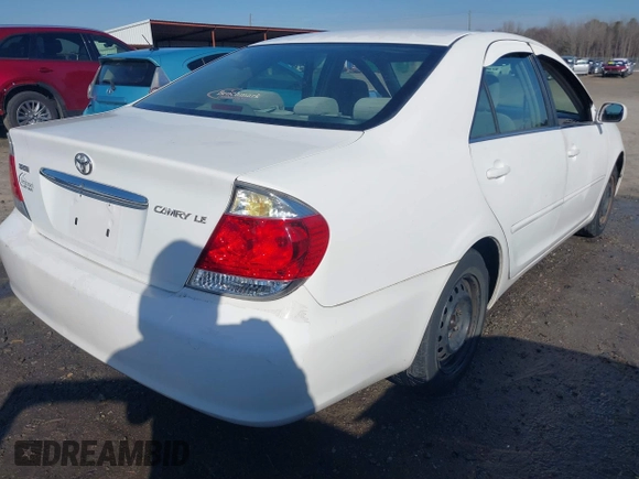 2006 Toyota Camry STD with VIN 4T1BE32K96U691097, listed as a IAAI auction lot 41476876 with 1 mi miles. Bid and sale history available at carsss.com. Image 4.
