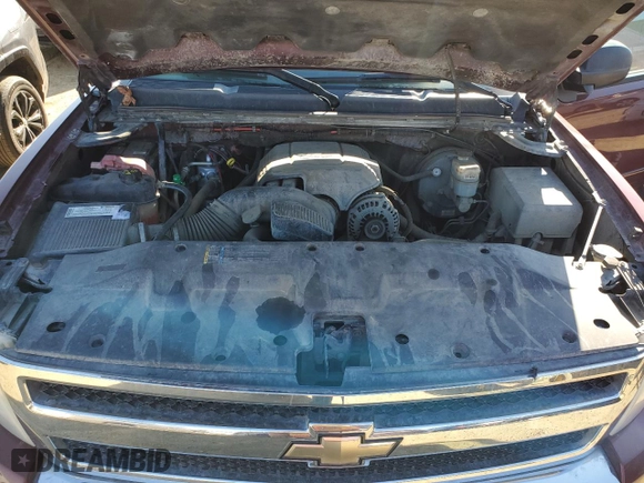 2008 Chevrolet Silverado 1500 LTZ with VIN 1GCEK19018Z152532, listed as a Copart auction lot 87527995 with 250,280 mi miles and Clean Title. Bid and sale history available at carsss.com. Image 11.