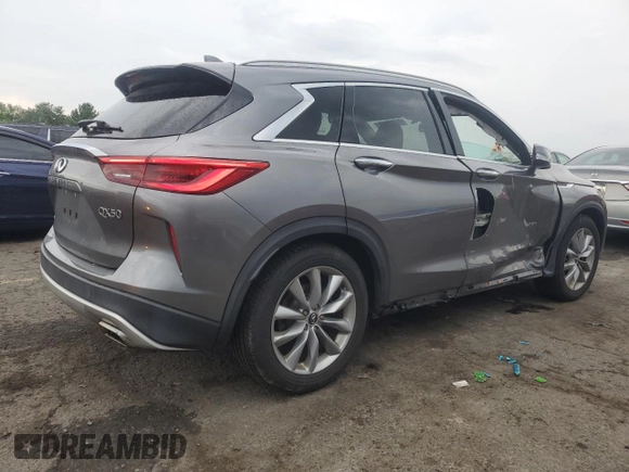 2019 Infiniti QX50 Essential z VIN 3PCAJ5M31KF129307, wystawiony jako Copart lot #64513855 z przebiegiem 111 663 mil mil oraz Czysty tytuł • Clean title. Historia ofert i sprzedaży dostępna na DreamBid. Obrazek 3.