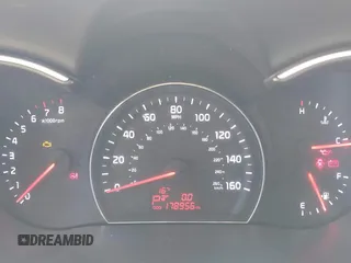 2014 Kia Sorento LX with VIN 5XYKTCA66EG506003, listed as a IAAI auction lot 42155293 with 178,956 mi miles. Bid and sale history available at carsss.com. Image 7.