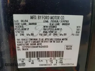 2004 Ford F-150 XL z VIN 1FTPX12504FA24553, wystawiony jako Copart lot #57889795 z przebiegiem 173 689 mil mil oraz Szkoda całkowita • Salvage title. Historia ofert i sprzedaży dostępna na DreamBid. Obrazek 12.